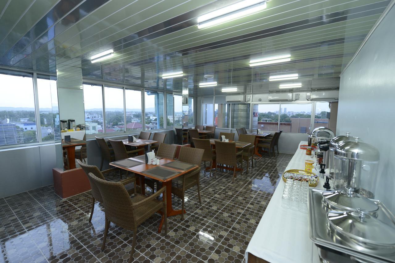 Win Star Hotel Mandalay Esterno foto